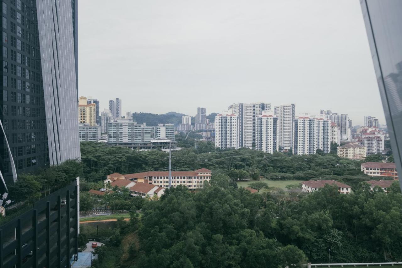 Apartment Arte Mont Kiara 3pax Jacuzzi Pool Gym Near Mitec Matrade *