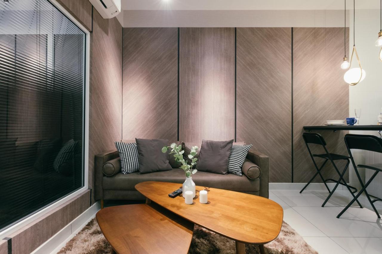 Apartemen Arte Mont Kiara 3pax Jacuzzi Pool Gym Near Mitec Matrade Kuala Lumpur